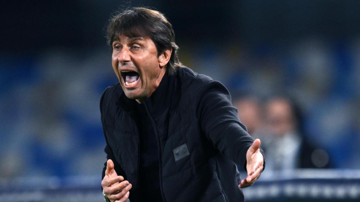 Napoli, Conte: "Partita negativa, forse non ho letto bene il malessere dopo Parma"