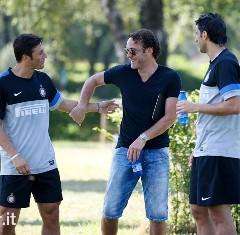 Visite alla Pinetina: Diego Milito accoglie il fratello