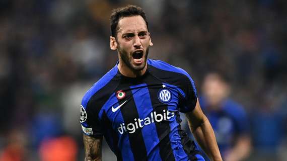 Calhanoglu: "Possiamo vincere tutto, anche la Champions. Skriniar? Resti!". E su Lukaku, Dzeko, Lautaro e Inzaghi...