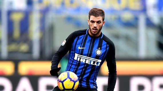 L'Inter festeggia Santon: "Avevi 14 anni quando arrivasti, siamo cresciuti insieme. Buon compleanno!"