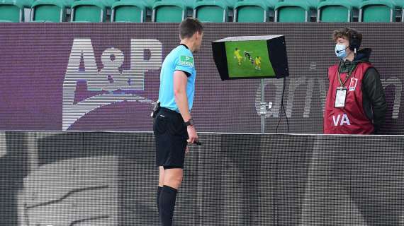 Var, scontro tra Serie B e Nicchi sull'introduzione nel girone di ritorno