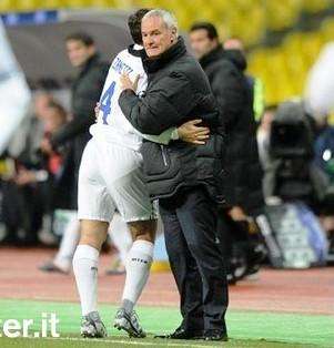 Zanetti e Ranieri, l'abbraccio tra capitano e timoniere