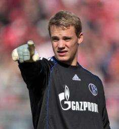 Schalke 04, Neuer lancia l'allarme Bundesliga