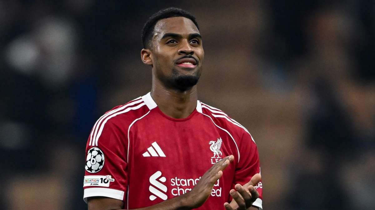 Carrick esalta la prestazione di Gravenberch in Inter-Liverpool: "Molto disciplinato e intelligente"