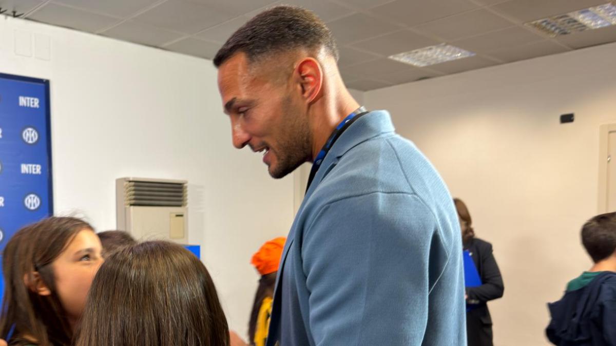 D’Ambrosio: "Si fa il calciatore per non studiare? No, questo è un errore"