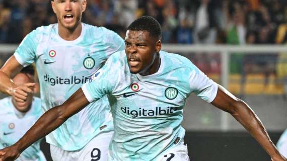 Corsera - Non solo Skriniar: anche Dumfries resterà all'Inter. Acerbi può arrivare in prestito