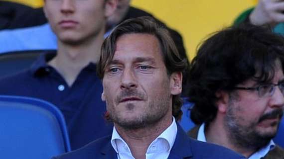 Totti: "Conte? Chiedete a lui se arriva"