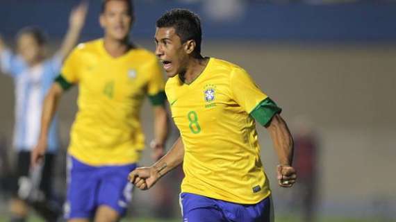 Paulinho apre: "Inter? È tutto fermo. Ma le cose andranno come devono"