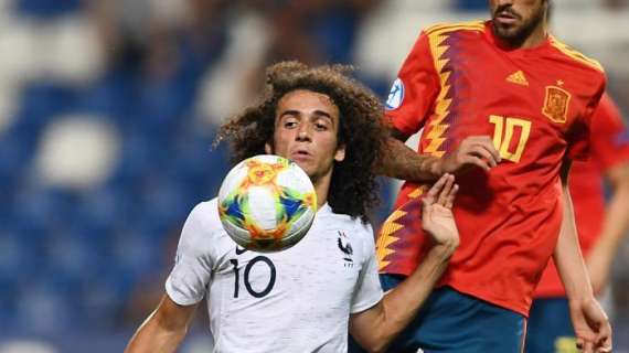 Daily Mail - Guendouzi, niente Inter: c'è il Barcellona, l'Arsenal punta a Coutinho per la prossima stagione