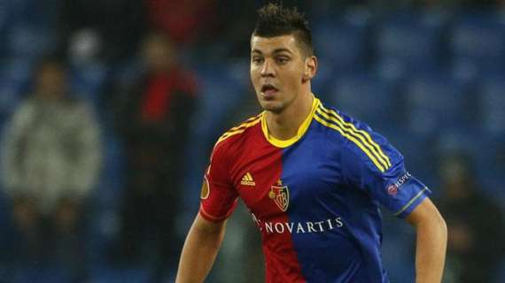 Dragovic, le prossime ore decisive. L'ag. assicura: "L'Inter risponderà"