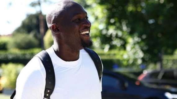 Lukaku con il sorrisone per il 'primo giorno' ad Appiano Gentile: "Let's go"