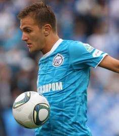 Criscito felice allo Zenit: "Meglio di Inter e Juve"