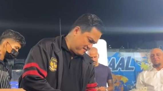 Thohir, festa di compleanno con 4 ex interisti invitati: "Grazie per la sorpresa" 