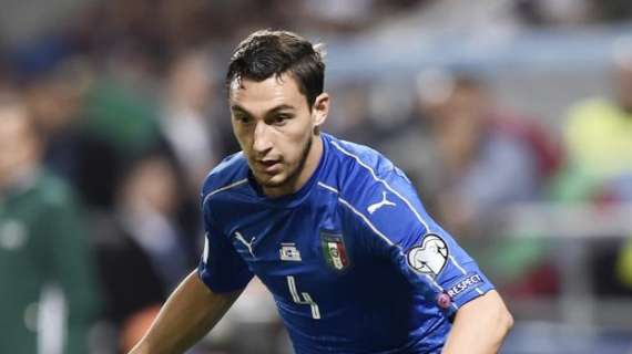 Darmian: "L'Italia mi manca molto". Il terzino offerto a Inter e Lazio