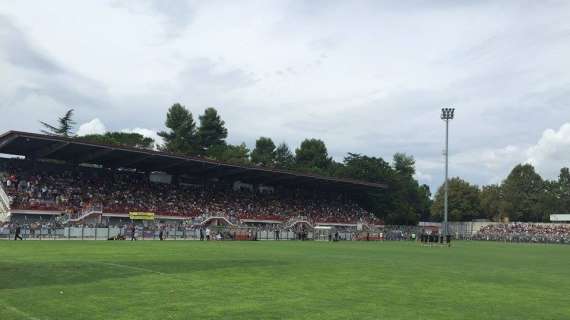 FOTO - Bagno di folla per l'Inter alla rifinitura mattutina