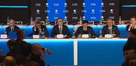 Yang Yang e Zanetti: "Noi con il team". Ausilio: "La panchina è di De Boer"