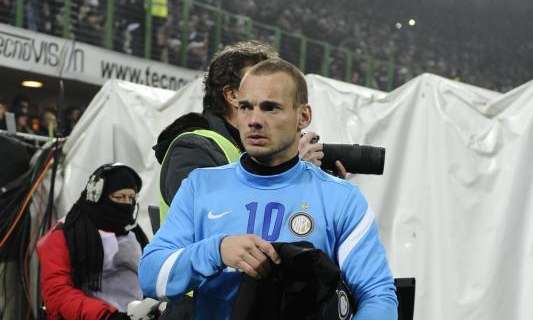 Ranieri vara il turnover intorno a Sneijder