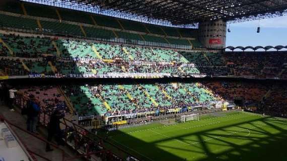 La Nord ribatte a Icardi: "Non uomo, ma una vile m...". Cori contro il capitano, il resto dello stadio fischia