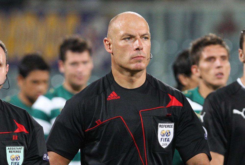 Webb favorito per arbitrare Inter-Bayern