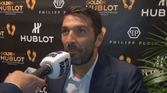 Buffon rincara: "Non accetto strumentalizzazioni"