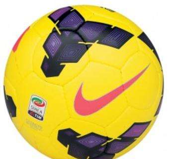 Debutto stagionale per il pallone yellow style