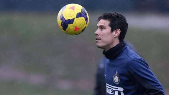 FOTO - Hernanes si allena ad Appiano: le immagini