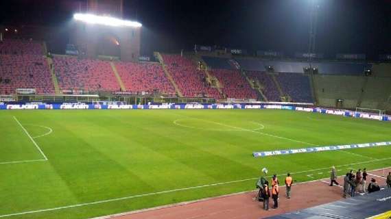 FOTO -  Lo stadio Dall'Ara a un'ora e mezza dal kick-off