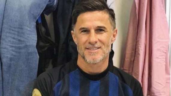 Benny Carbone compie 49 anni: arrivano gli auguri dell'Inter 