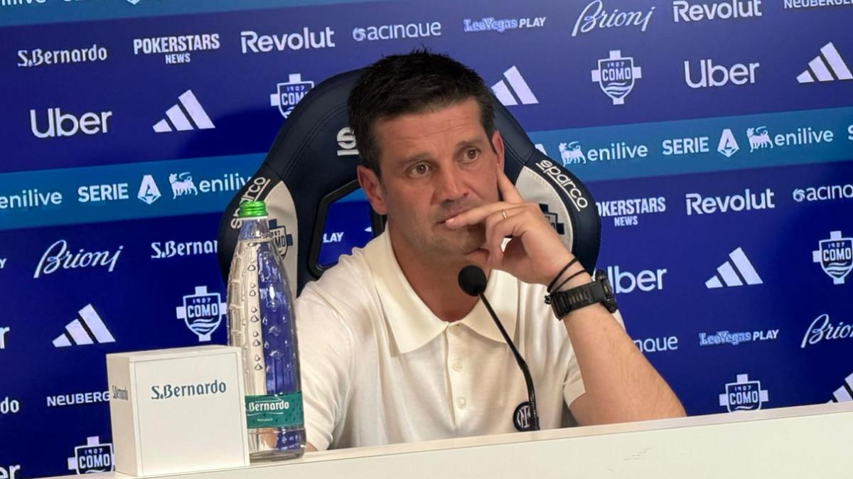 Chivu in conferenza: "Questo gruppo merita tutto quello che ha fatto. Intervallo? Ci siamo detti tante cose"