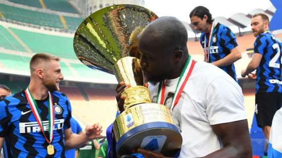 Lukaku al Chelsea, Ikpeba dubbioso: "Ho le mie riserve, perché lasciare proprio ora l'Inter?"
