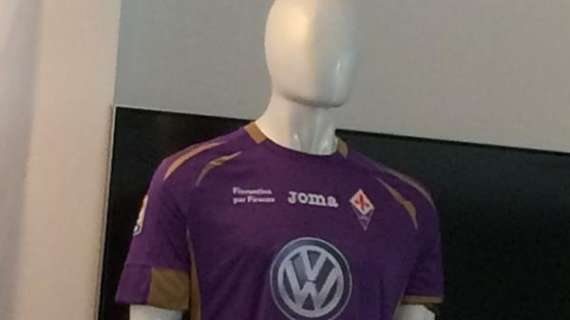 FOTO - Ecco la maglia speciale della Viola domani