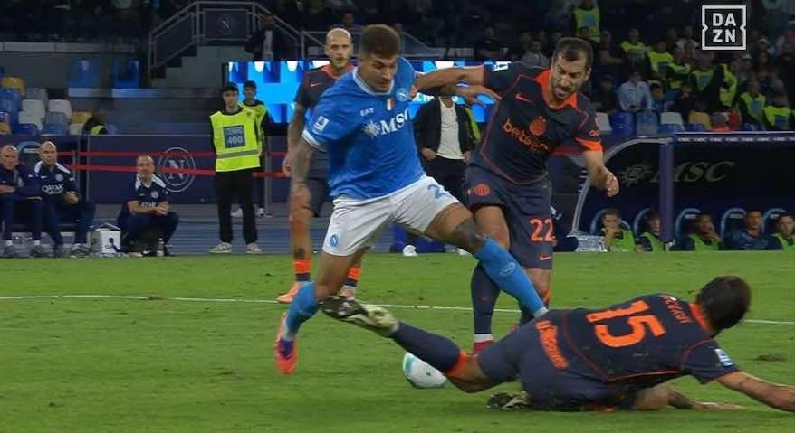 GdS - Mkhitaryan-Di Lorenzo: l'Aia ferma Mariani e Bindoni. E Marini al Var...