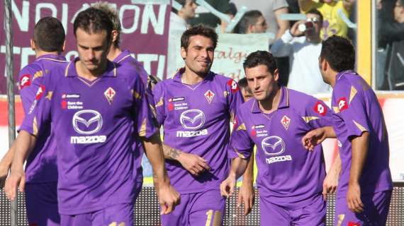 Fiorentina e Roma se le danno: 2-1 all'intervallo