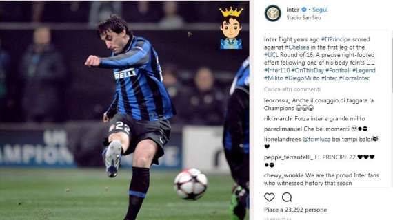 Una finta delle sue e destro: l'Inter celebra il gol di Milito al Chelsea negli ottavi di UCL di 8 anni fa