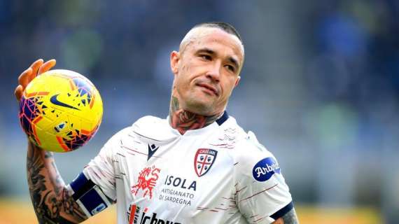 Cagliari, si ferma Nainggolan: niente allenamento per un affaticamento muscolare