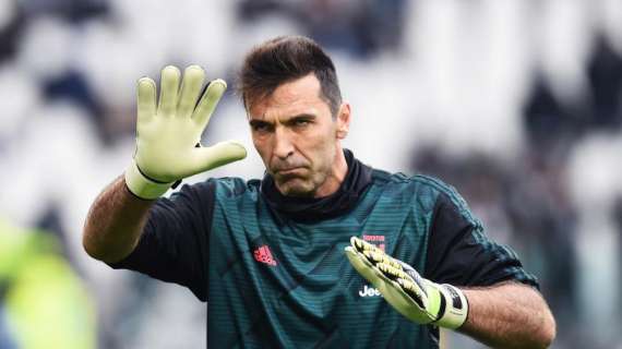 Buffon ribadisce: "Conosco Conte, se la giocherà fino alla 38esima giornata"