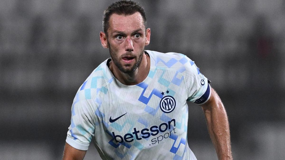 TS - De Vrij-Inter, situazione da monitorare: con il suo addio arriverà un difensore. Muharemovic in cima alla lista
