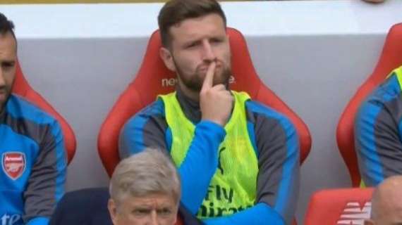 Arsenal demolito a Liverpool, Mustafi resta in panca