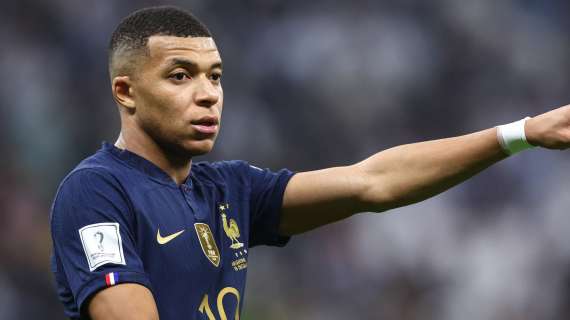 Mbappé si schiera con Thuram contro Le Pen: "Condivido i valori di Marcus. È libertà d'espressione"