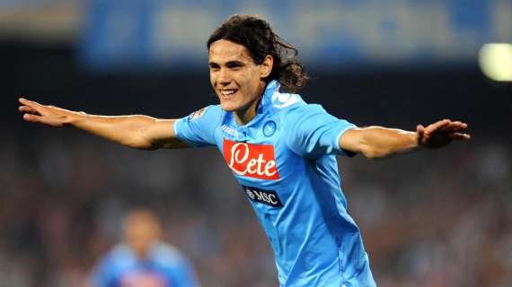 Serie A, posticipo: Napoli avanti con Cavani