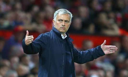 Mourinho, nuova regola allo United: niente social 48 ore prima della partita