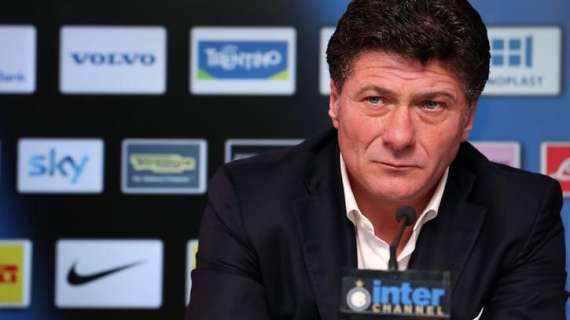 Mazzarri in conferenza: "Il mercato ci penalizza. Guarin e le due punte..."