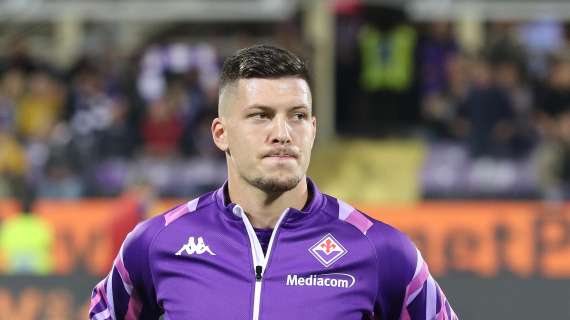 Qui Fiorentina - Jovic, fastidio all'anca non serio. Ma per l'Inter resta in dubbio