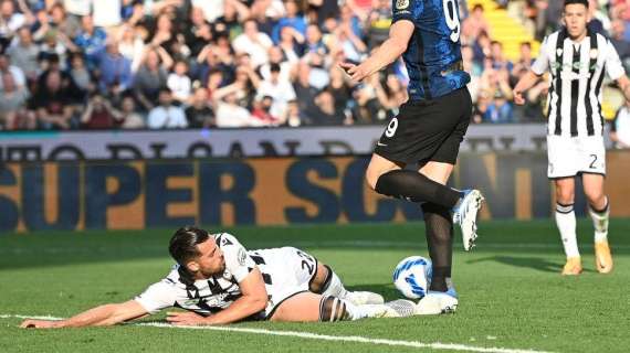 Casarin e il rigore di Udinese-Inter: "Pablo Mari sfiora Dzeko alla conquista del pallone"