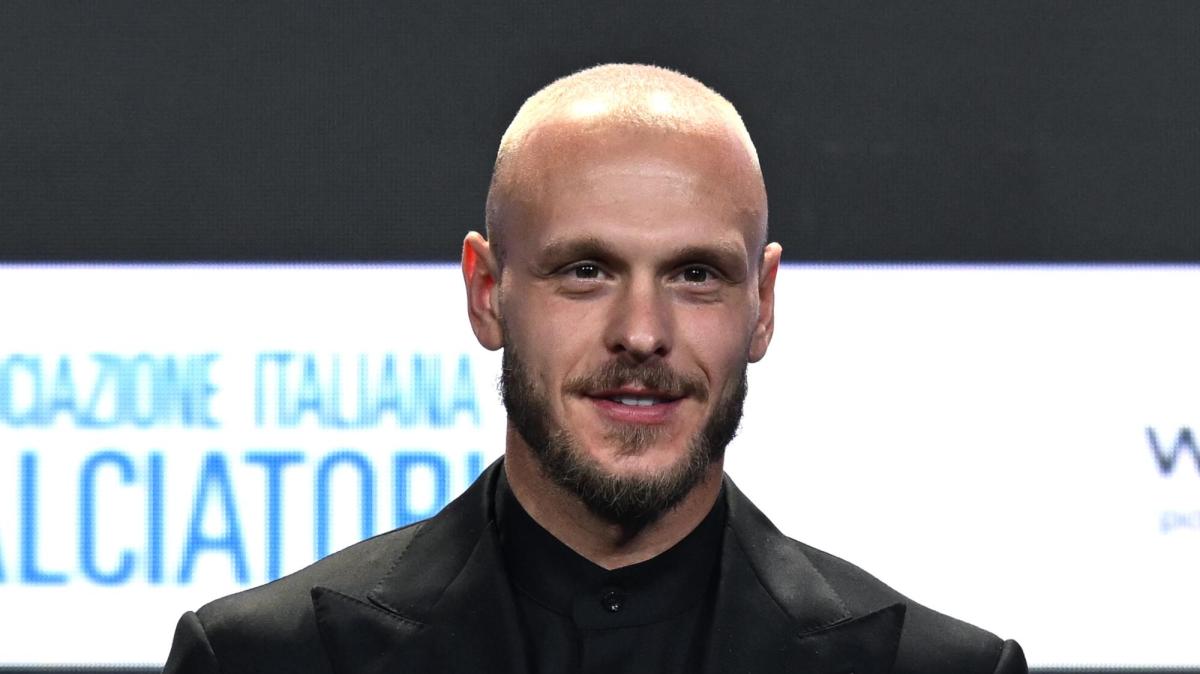 Dimarco premiato al Gran Galà del Calcio: "Il mio sinistro? C'è la natura, ma negli anni sono migliorato"