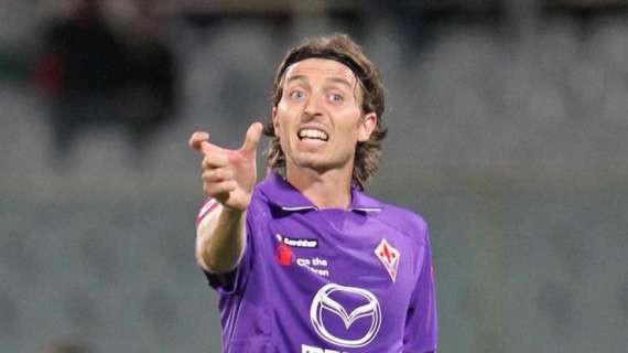 Parisi: "Montolivo non ha accordi con altri club"