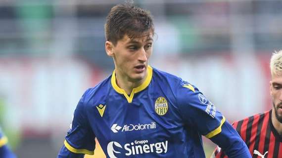 FcIN - Intrigo Kumbulla: il Napoli ha il sì del Verona, l'Inter quello del giocatore. E il Man.Utd era a San Siro