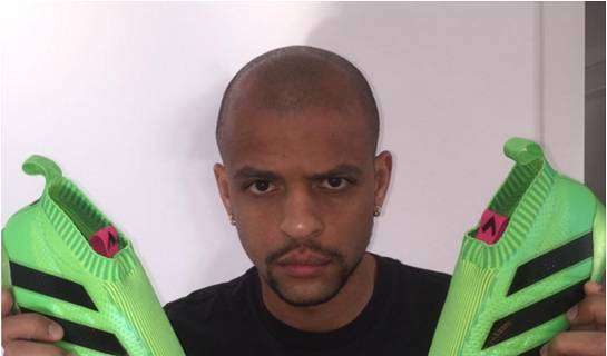 Felipe Melo, nuove scarpe per "dominare in campo"