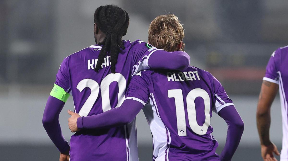 La Fiorentina sorride: Kean e Gudmundsson regalano la prima vittoria a Vanoli. I risultati di Europa e Conference League