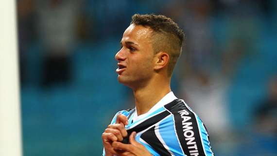 From UK - Il Newcastle sfida il Liverpool per Luan 